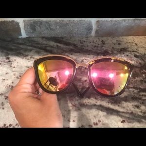 Diff eyewear rose tortoise pink sunglasses